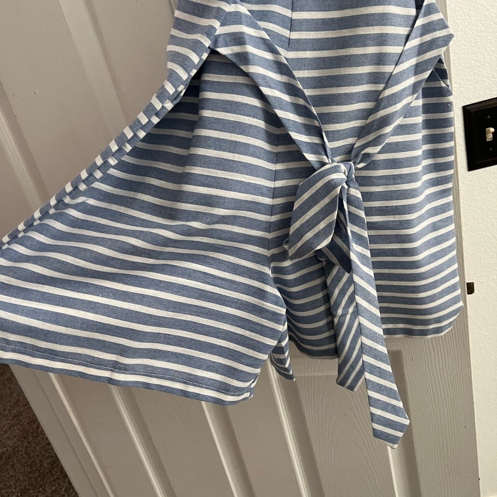 Rompers lt blue with horizontal white stripes, a nice waist belt  flare legs